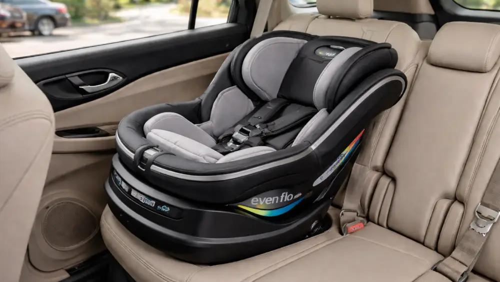 Does the Evenflo Revolve360 Recline