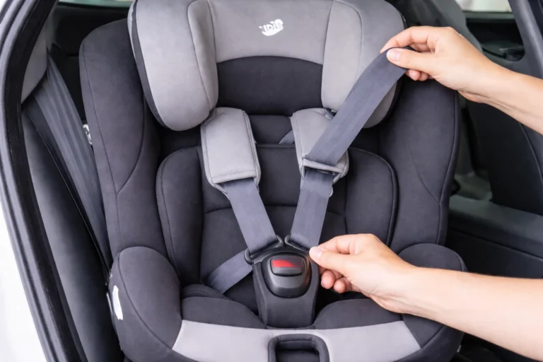 Fix Uneven Shoulder Straps on the Joie Spin 360