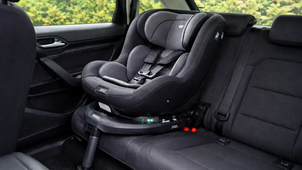 How to Fit a Joie 360 Car Seat