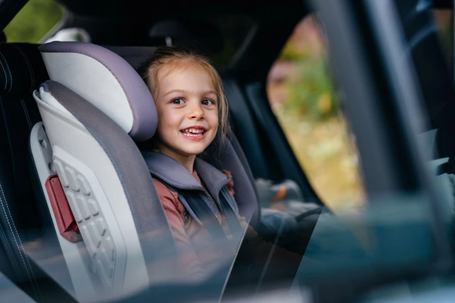 Best Ways to Keep Kids Calm During Car Rides (1)