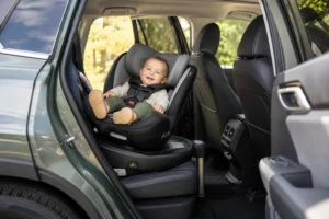 best rotating car seat for compact suv 1